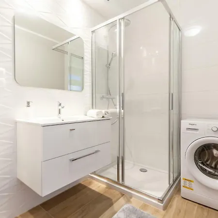 Rybacka 12a/68, Apartamento *